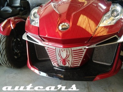 BRIDA AL REJILLA DE RADIADOR CAN AM SPYDER RT  