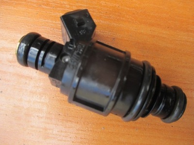 OPEL 1.8 16V Z18XE NOZZLE 90536149 WITHOUT LPG X1  