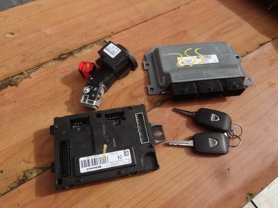 Dacia sandero ii 2018 lift 1,0 sce бортовий комп'ютер набір фото №1