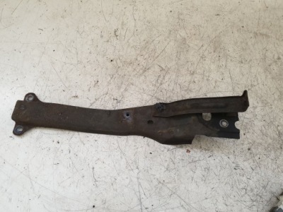 Pas передний кронштейн kia shuma 99r eu другое фото №1