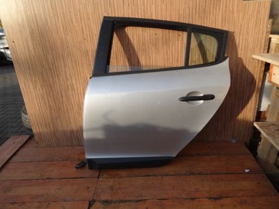 Renault megane iii 2010 двері задні ліва повний фото №1