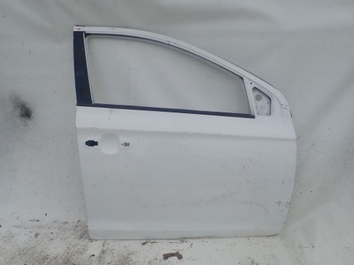 Hyundai i20 08-14 двері праве передні перед фото №1