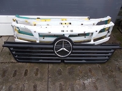 Mercedes atego решётка радиатора решётка радиатора 2000-2005 r фото №1