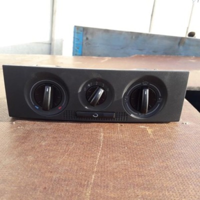 Skoda fabia i 1.4 mpi панель керування обдув фото №1