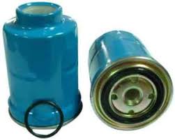 Фильтр топлива nissan bluebird laurel pathfinder фото №1