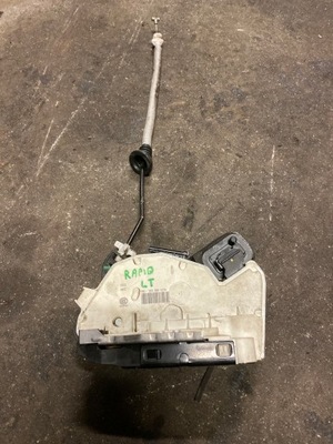 Skoda rapid замок дверь левый задняя 5e0839015a фото №1