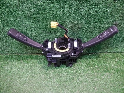 Лента kombajn volvo v40 31343218 фото №1