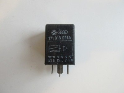 Реле audi vw 171919091a фото №1