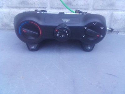 Kia picanto iii 17- блок керування модуль кондиціонер вентилятор фото №1