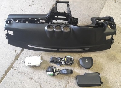 Suzuki vitara 2017 приборная панель приборная панель подушки безопасности ремни фото №1