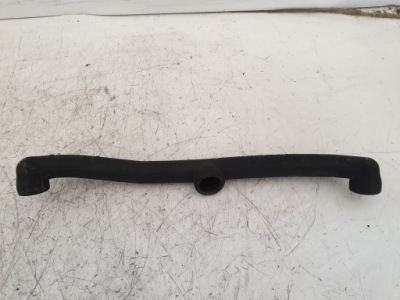 Шланг вентиляция картера воздуха mercedes w211 2.6 v6 eu фото №1