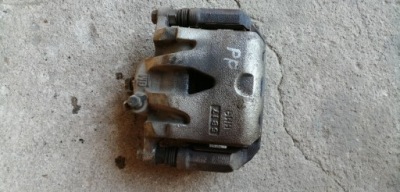 Opel karl 1.0 суппорт правый передний фото №1