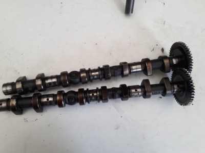 Mercedes sprinter 2,2 вали розподільний вал r 6110510101 фото №1