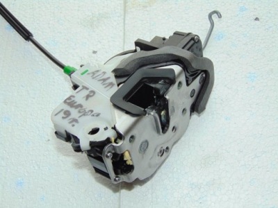 Замок дверь перед правый opel adam 13579523 фото №1