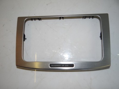 Vw passat b6 рамка радіо 3c0858069p фото №1