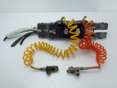 Scania r кронштейн трубопровід фото №1