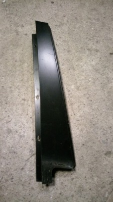 Bmw 5 e60 молдинг двері правий задня фото №1