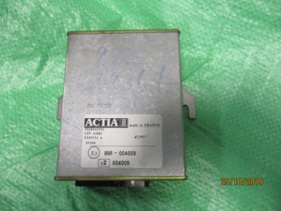 Renault premium модуль abs actia 5010143932 фото №1
