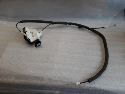 Замок двері задня правий berlingo ii 08r- 6 pin фото №1