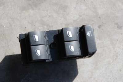 Citroen c3 iii переключатель окон левый фото №1