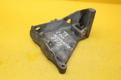 Кронштейн основание генератора vw t5 2.5 tdi 070903143c фото №1