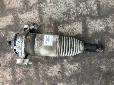 Porsche cayenne амортизатор правий задня 7p5616504 фото №1