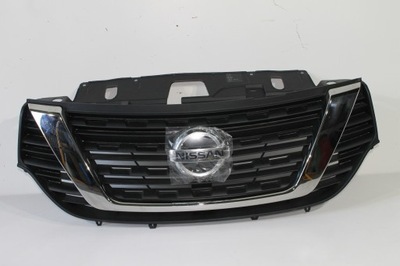 Решітка радіатора nissan nv300 фото №1