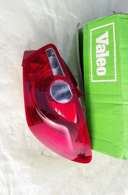 FARO PARTE TRASERA DERECHA DIODO LUMINOSO LED SEAT IBIZA 4 IV 6J3945096F 3D  