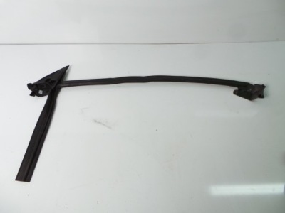 Прокладка двері скло перед лівий audi a5 sportback фото №1