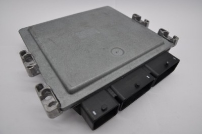 Бортовий комп'ютер subaru 22765ag981 def002312 4718 фото №1