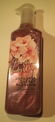 Bath B. JAPANESE CHERRY BLOSSOM Creamy Luxe G129
