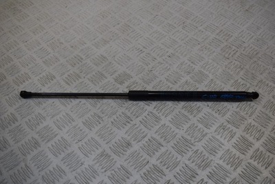 Привід амортизатор toyota chr c-hr 68950-f4060 фото №1