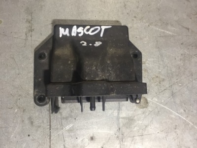 Ecu бортовий комп'ютер блок керування двигуна renault mascott 2.8 дизель 7700377200 фото №1