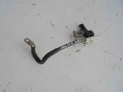 Клемма минусовая 1k0915181h volkswagen passat b7 фото №1