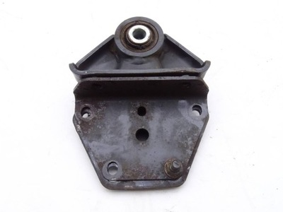 Iveco stralis 13- кронштейн ресора правий перед задня фото №1