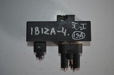Модуль вентиляторов seat ibiza iv 1j0919506m фото №1