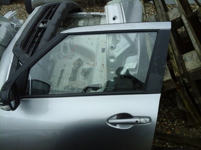 Suzuki swift новый model стекло дверь перед левый фото №1