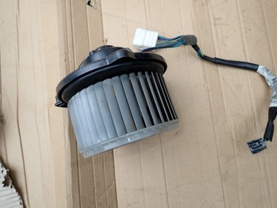 Toyota yaris 99-05 вентилятор двигатель вентилятора фото №1