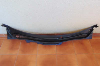 Volvo v50 04- жабо пластиковий фото №1