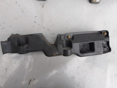 Renault scenic iii кронштейн крила передній r. фото №1