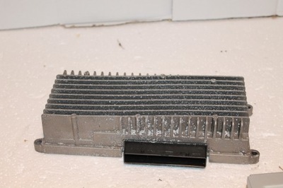 Підсилювач радіо audi a4 b8 a5 q5 8r0035223h фото №1