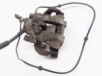 Супорт правий задня - mercedes e-klasa w212 09-16 фото №1