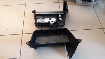 Kia x-ceed xceed 2019- зарядний пристрій бездротова фото №1