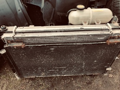 Lexus is is220 радіатор комплект бачок pas фото №1