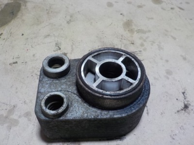 Clio iii fl радіатор оливи 8200779744 фото №1