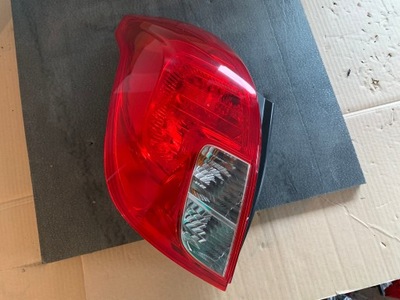 Opel mokka задня ліва лампа фото №1