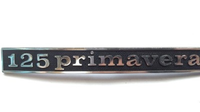 NOWY EMBLEMAT ZNACZEK PIAGGIO VESPA 125 PRIMAVERA
