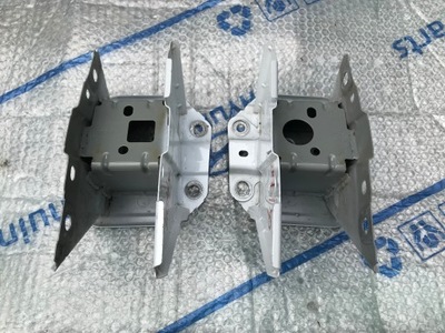 Volvo v90 ліва+ права зона деформації задня 2017- фото №1