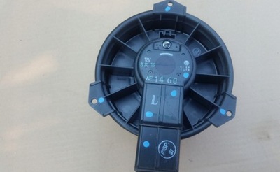 Повітродувка обігрівача mitsubishi space star ae1460 фото №1