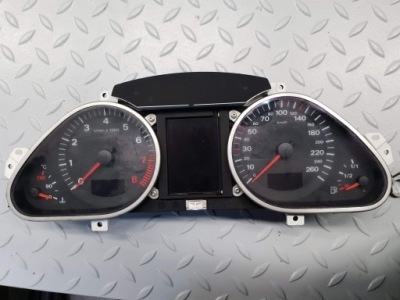 Лічильник прилади audi оригінальний номер 4f0920900m фото №1